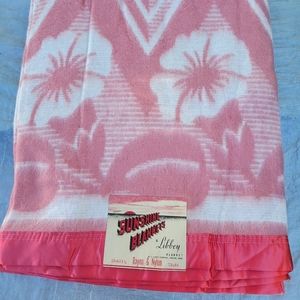 Vintage Sunshine Blanket Made by Libbey 72x84 Full Size Bed Pink Rose White NWT